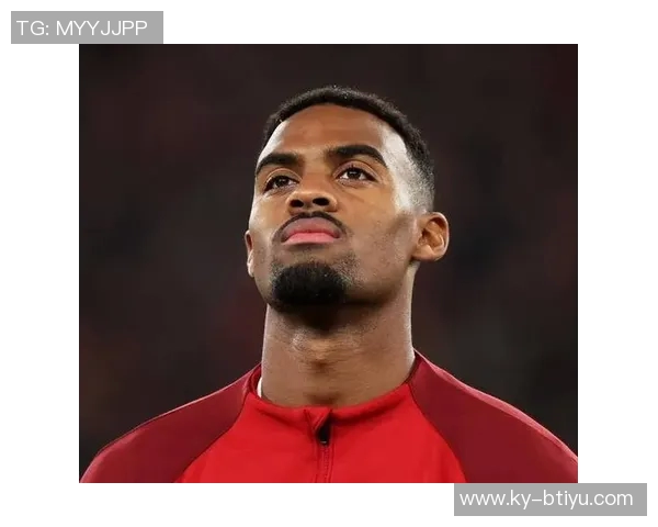 赫拉芬贝赫在禁区外遭铲倒主裁未判罚比赛继续进行引发争议 赫拉芬贝赫在禁区外遭铲倒主裁未判罚比赛继续进行引发争议