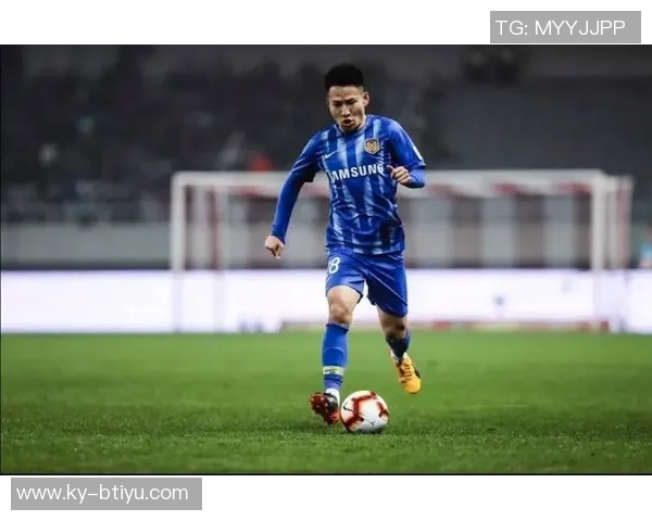 苏超南京队重组阵容杨笑天辞职冯伯元或加盟陕西不再回归